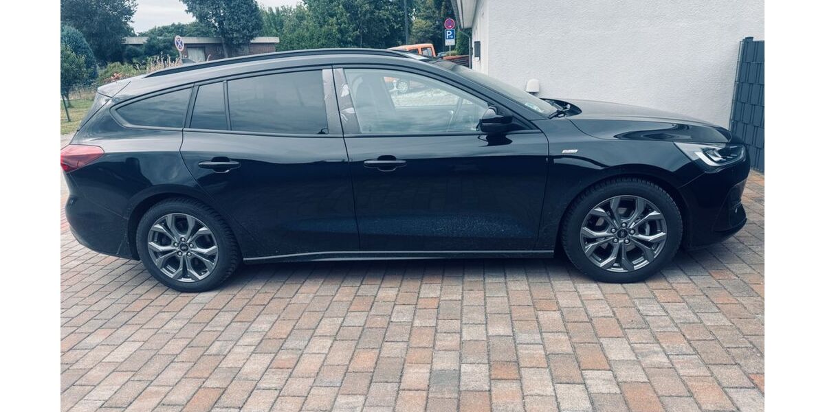 Ford Focus 80.260 km 16.150 &euro; Wanna 21776