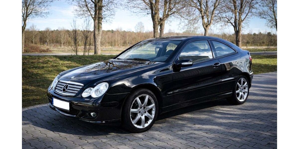 Mercedes-Benz C 200 292.883 km 2.900 &euro; Schönefeld 12529