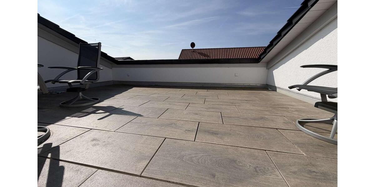Villa Bad Camberg - 8 Zimmer, 459 m&sup2;, 3.200&euro; | Angebot:26249396