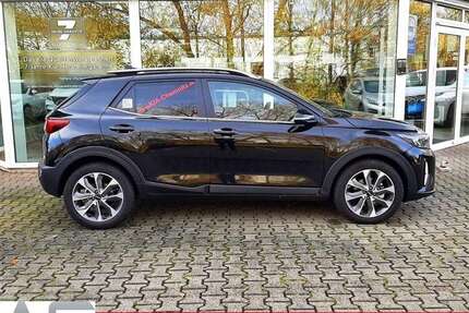 Kia Stonic 11.500 km 22.990 &euro; Chemnitz 09116