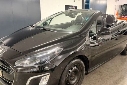 Peugeot 308 131.200 km 9.900 &euro; München 81825
