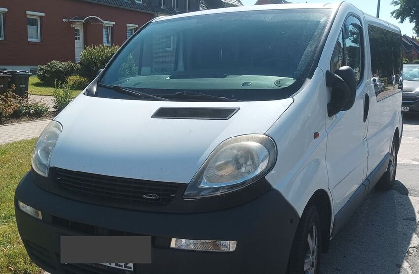Opel Vivaro 207.000 km 6.500 € Rostock 18069