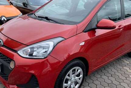 Hyundai i10 66.676 km 8.499 &euro; Mechernich Kommern 53894