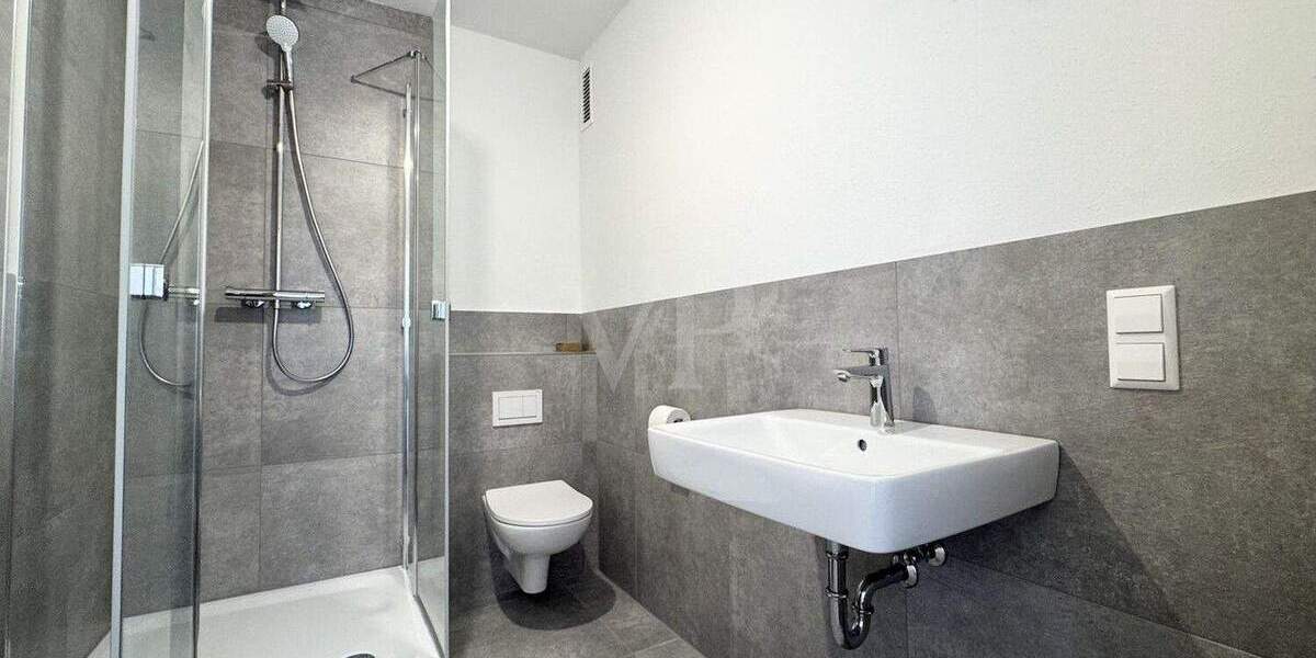 Helle und modern renovierte 3,5-Zimmer-Wohnung im Hochparterre! 3 zimmer