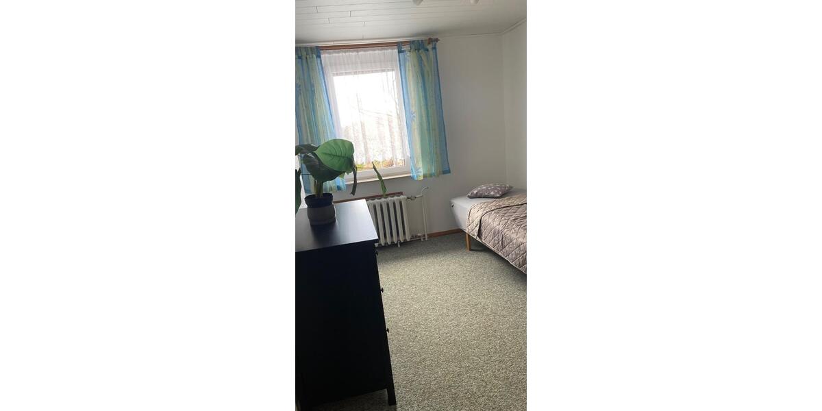 Einfamilienhaus Schkeuditz - 4 Zimmer, 115 m&sup2;, 1.300&euro; | Angebot:26286723