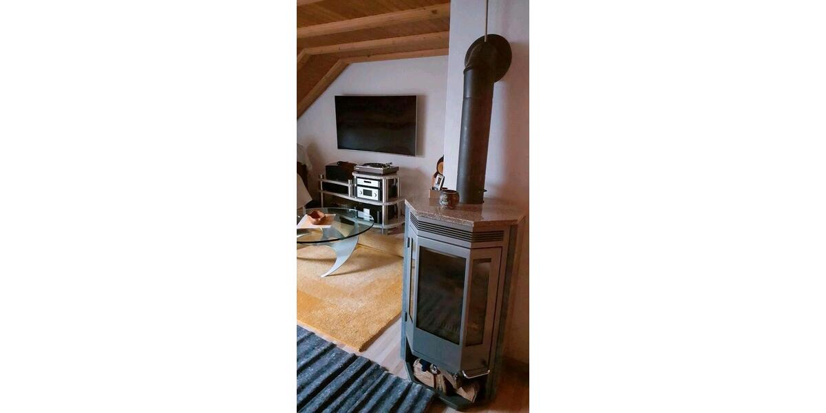 Dachgeschoßwohnung Brand - 3 Zimmer, 100 m&sup2;, 130.000&euro; | Angebot:26876545