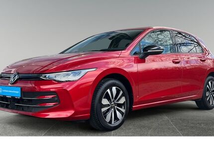 VW Golf 8.215 km 25.880 &euro; Pronsfeld 54597