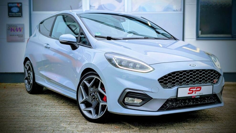 Ford Fiesta 72.550 km 17.990 € Schwäbisch Gmünd 73529