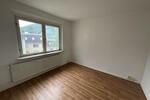 Etagenwohnung Suhl - 3 Zimmer, 72 m&sup2;, 445&euro; | Angebot:26676877