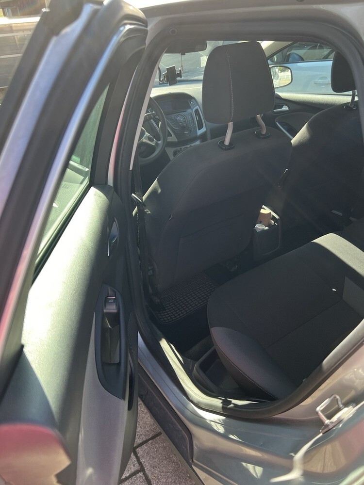 Ford Focus 191.000 km 3.200 € Kirchardt 74912