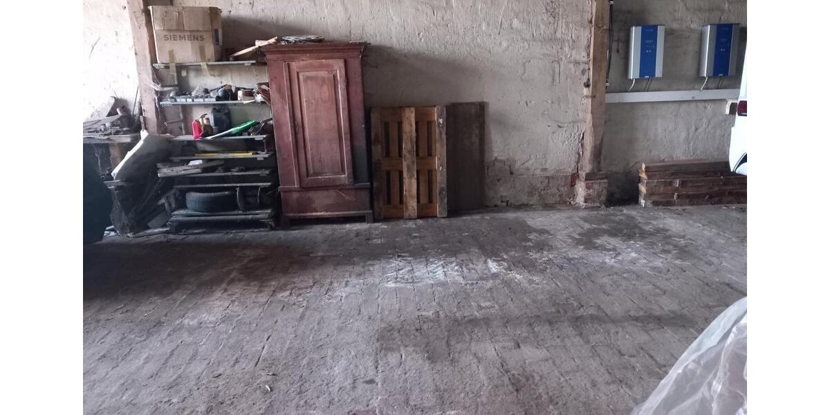 Lagerraum - Unterstellplatz zimmer