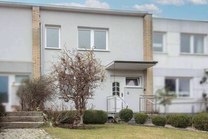 Haus Lütjenburg - 4 Zimmer, 89 m&sup2;, 210.000&euro; | Angebot:26219637