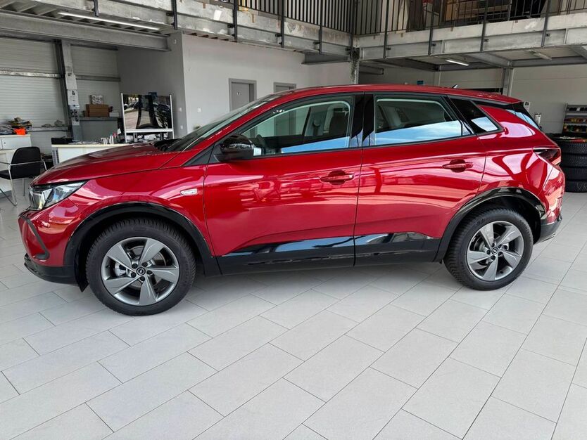 Opel Grandland (X) 8.117 km 24.870 € Nidda 63667