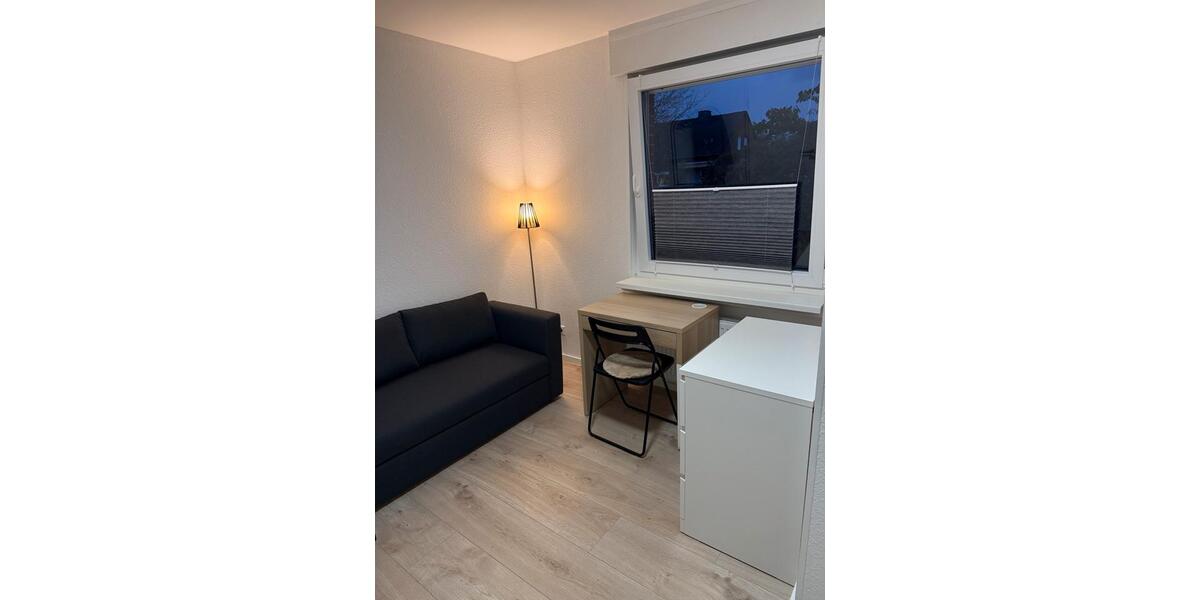 Etagenwohnung Erwitte - 1 Zimmer, 15 m&sup2;, 500&euro; | Angebot:25881143