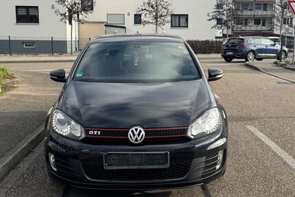 VW Golf 214.000 km 6.990 &euro; Appenweier 77767