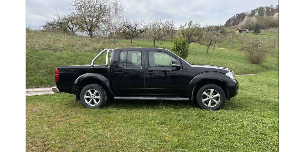Nissan Navara 189.000 km 12.999 &euro; Langenbrettach 74243