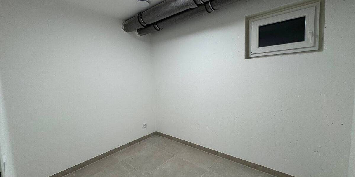 Einfamilienhaus Augsburg Haunstetten - 5 Zimmer, 206 m&sup2;, 2.300&euro; | Angebot:26874974