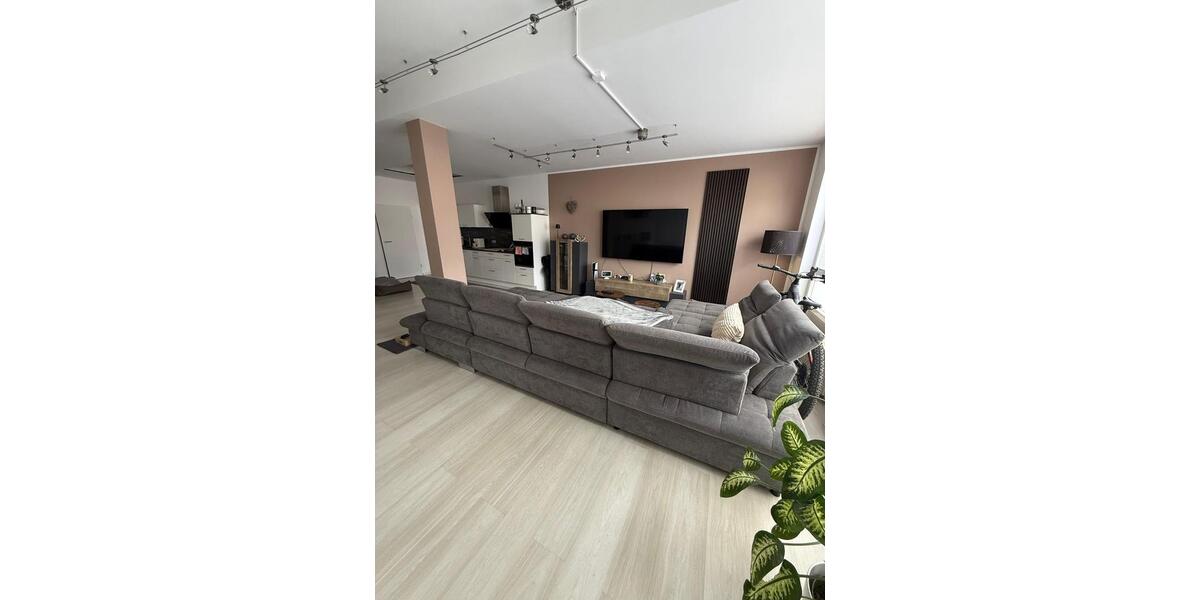 Erdgeschoßwohnung Trier Feyen-Weismark - 2 Zimmer, 86 m&sup2;, 750&euro; | Angebot:26409292
