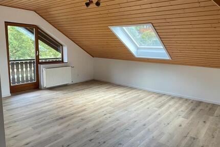 Wohnung Altenglan - 4 Zimmer, 84 m&sup2;, 880&euro; | Angebot:26331350