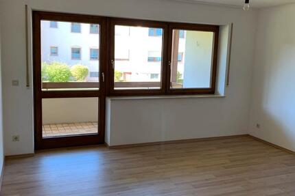 Wohnung Schongau - 2.5 Zimmer, 65 m&sup2;, 990&euro; | Angebot:25561062