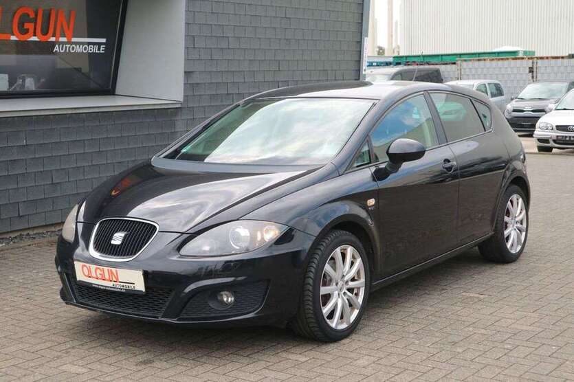 Seat Leon 153.300 km 4.500 € Neuss 41469