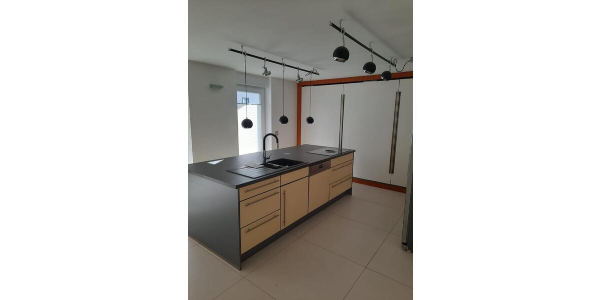 Etagenwohnung Bad Krozingen - 2 Zimmer, 107 m&sup2;, 1.370&euro; | Angebot:25267188