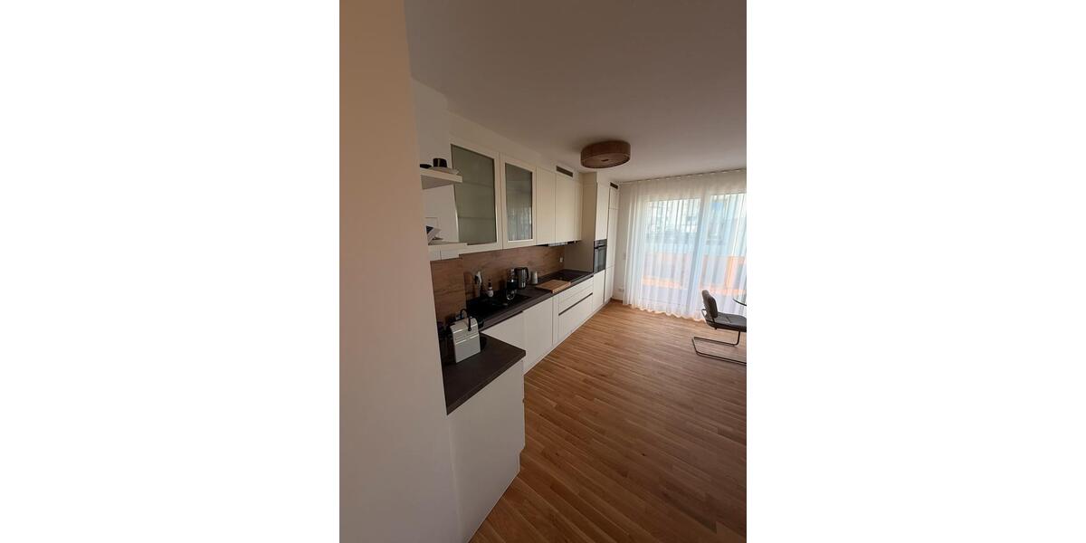 Etagenwohnung Bucha - 2 Zimmer, 69 m&sup2;, 1.650&euro; | Angebot:26358320