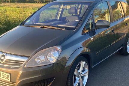 Opel Zafira 186.000 km 4.200 € Büttelborn 64572