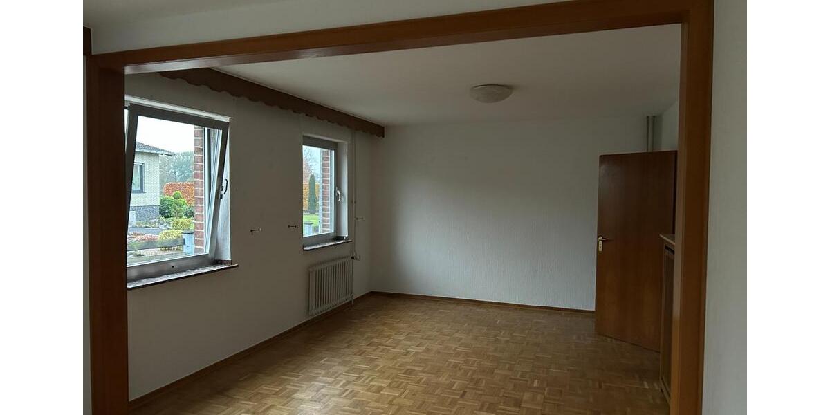 Geräumiges Haus mit Innenhof und Nebengebäuden in GangeltStahe zimmer