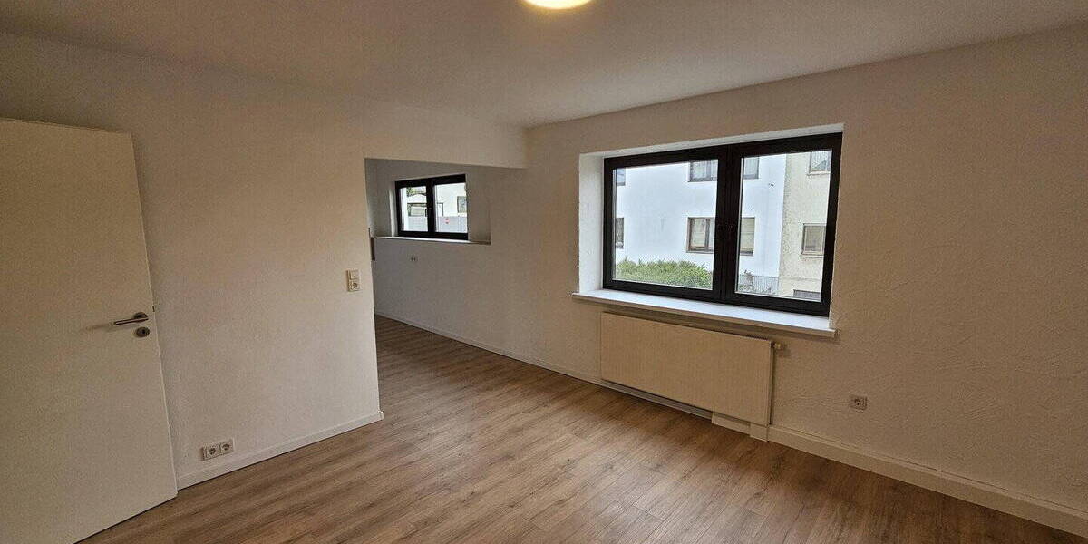 Etagenwohnung Schiffweiler - 2 Zimmer, 47 m&sup2;, 530&euro; | Angebot:26883216
