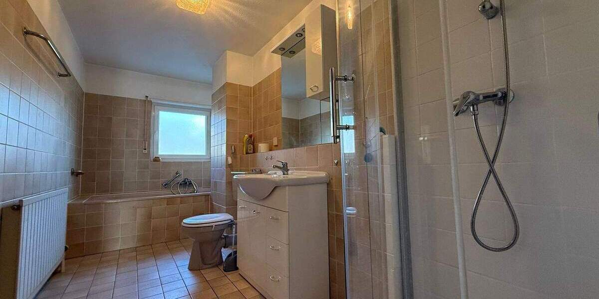 Reihenmittelhaus Mannheim Rheinau - 4 Zimmer, 122 m&sup2;, 365.000&euro; | Angebot:25730924