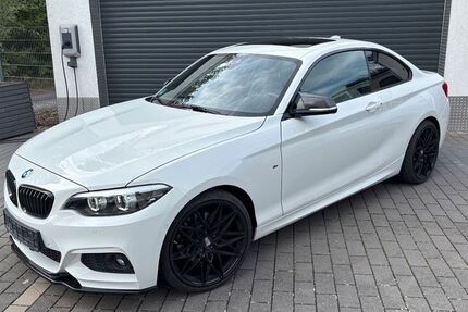 BMW 220