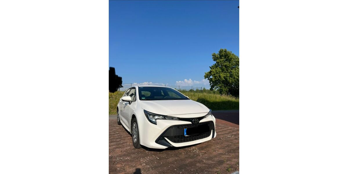 Toyota Corolla 62.850 km 13.900 &euro; Extertal 32699