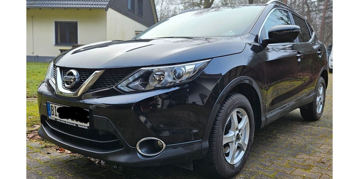Nissan Qashqai 45.500 km 13.299 &euro; Bielefeld - Sennestadt 33689