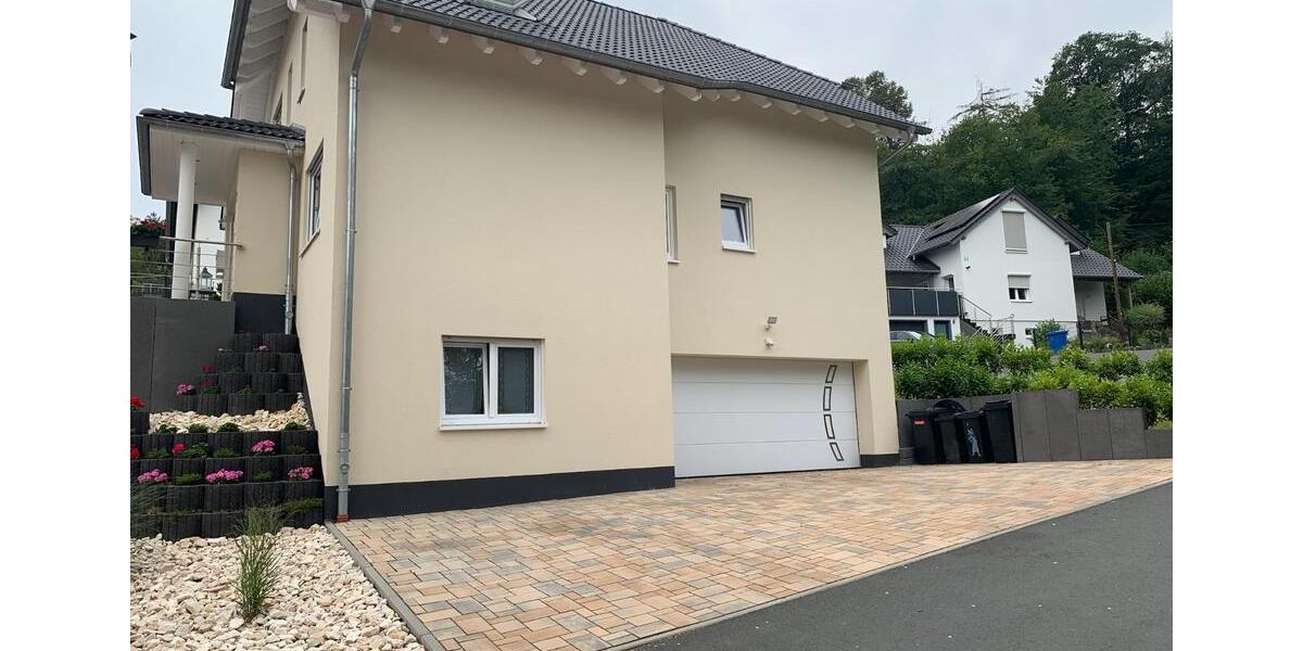 Einfamilienhaus Butzbach - 7 Zimmer, 175 m&sup2;, 799.000&euro; | Angebot:25172911
