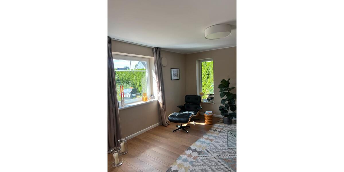 Einfamilienhaus Kölln-Reisiek Reisiek - 4.5 Zimmer, 140 m&sup2;, 1.800&euro; | Angebot:26023017