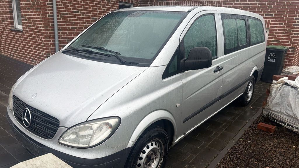 Mercedes-Benz Vito 247.000 km 5.950 € Berlin 10245