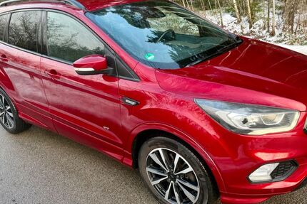 Ford Kuga 137.000 km 13.290 &euro; Eggenfelden 84307