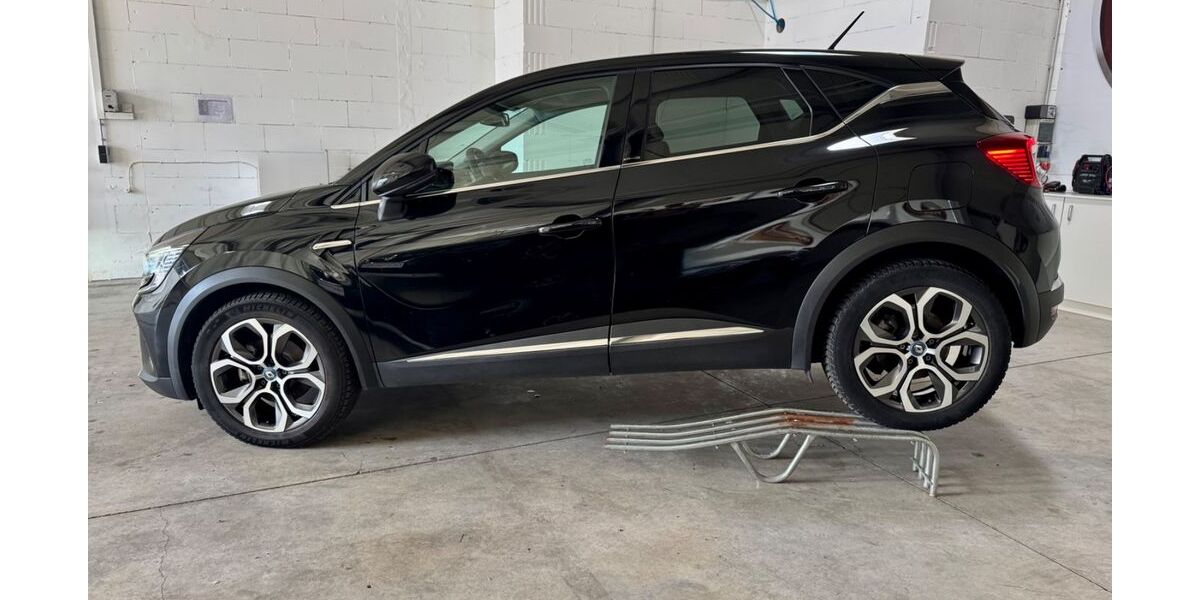 Renault Captur 114.530 km 14.999 &euro; Holzgerlingen 71088