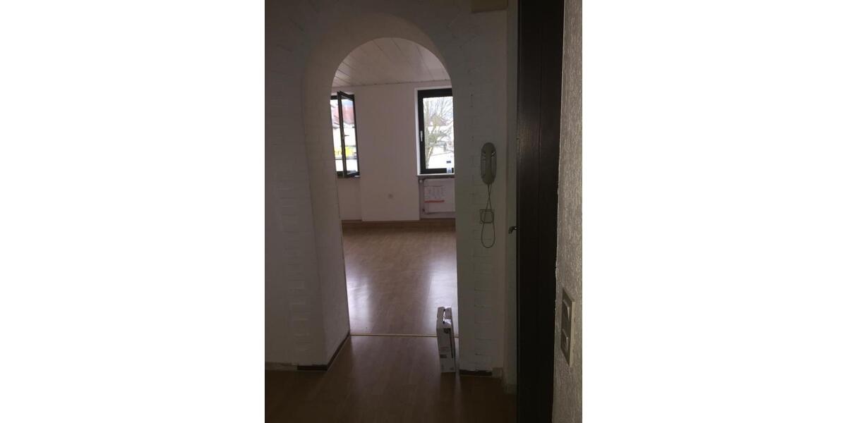 Etagenwohnung Kleinblittersdorf - 5 Zimmer, 120 m&sup2;, 1.000&euro; | Angebot:25431675