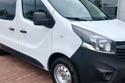 Opel Vivaro 228.167 km 8.499 &euro; Halle/Saale 06118