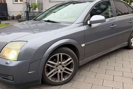Opel Vectra 180.000 km 750 &euro; Duisburg 47259