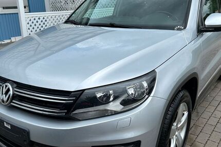 VW Tiguan 195.000 km 7.500 € Orlishausen 99610