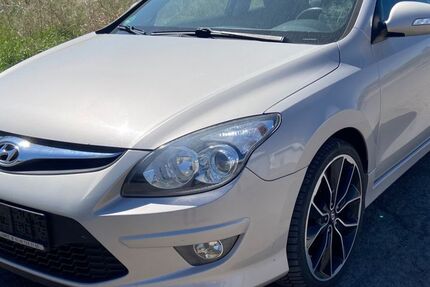 Hyundai i30 182.000 km 3.200 &euro; Erfurt 99086