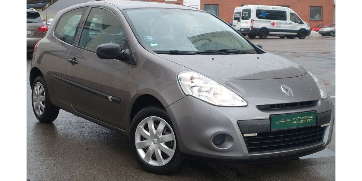 Renault Clio 77.890 km 4.990 &euro; Springe 31832
