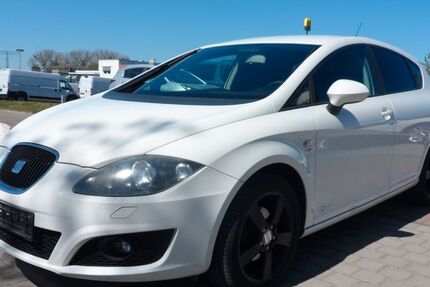 Seat Leon 97.687 km 5.590 &euro; Greifswald 17489