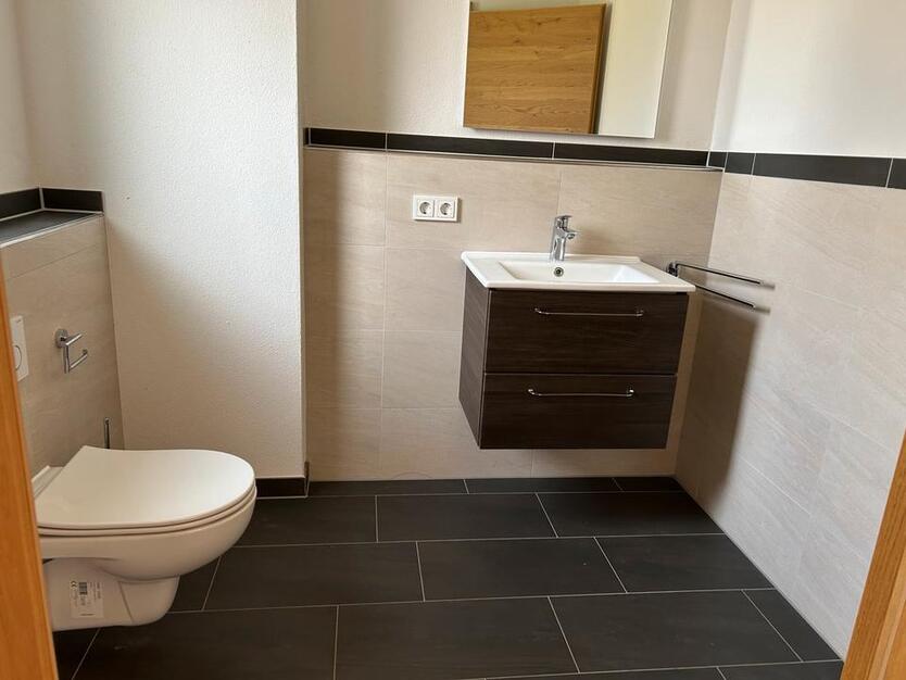 Moderne, neuwertige Doppelhaushälfte