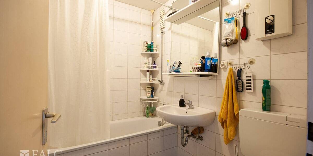 Etagenwohnung Kerpen Sindorf - 2 Zimmer, 68 m&sup2;, 135.000&euro; | Angebot:25745642