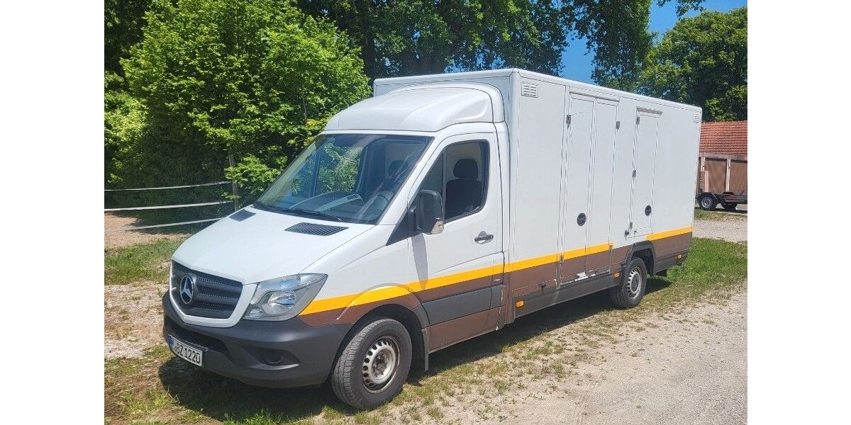 Mercedes-Benz Sprinter 191.000 km 9.950 &euro; München 81373