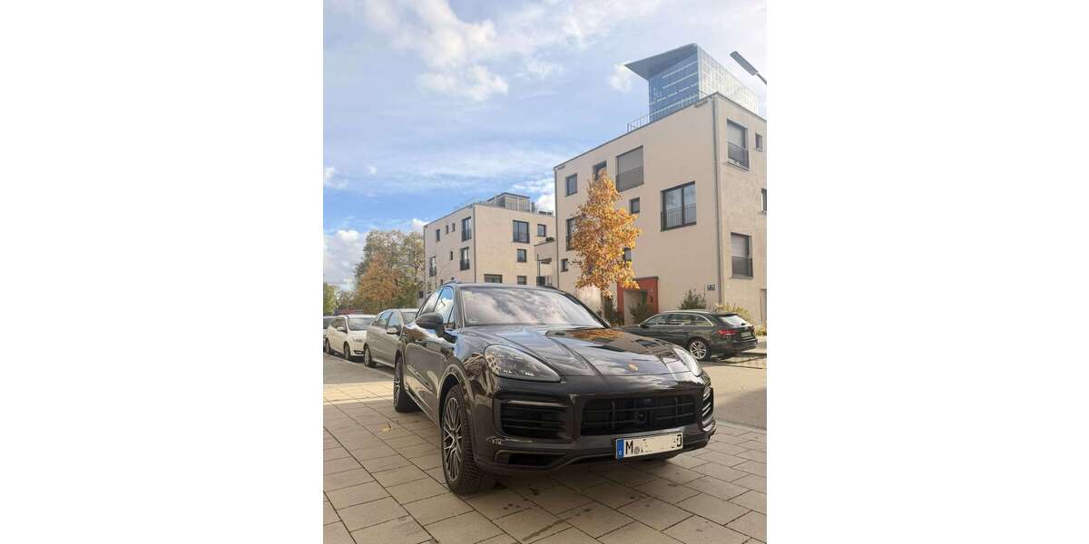 Porsche Cayenne 60.000 km 68.800 € münchen 80807